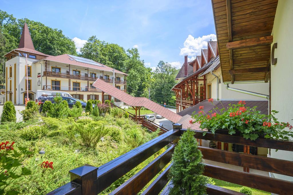 Hotel Szeifert Sovata Bagian luar foto